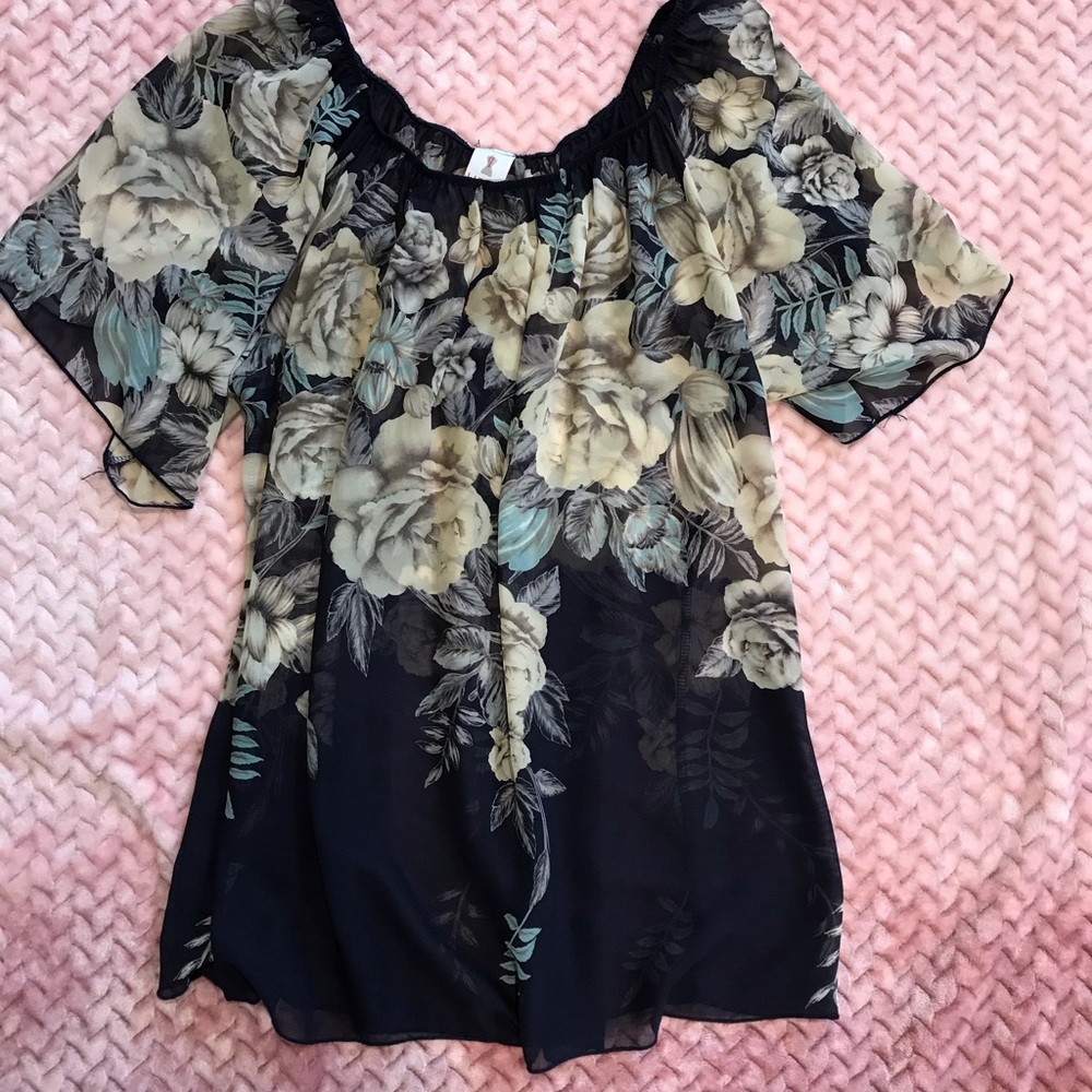 Flowy blouse